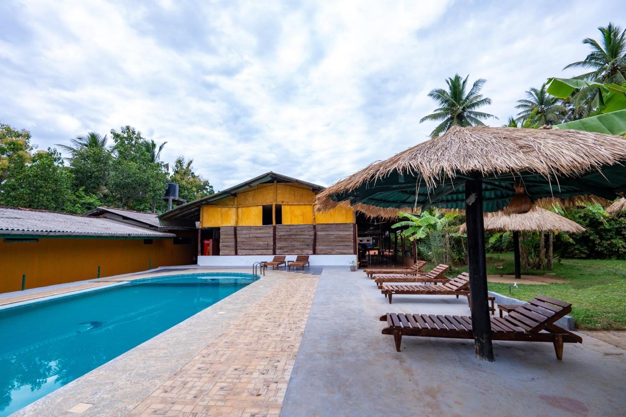 Ayurvedic Lanka Wellness Hotel Moragaswewa Exterior foto