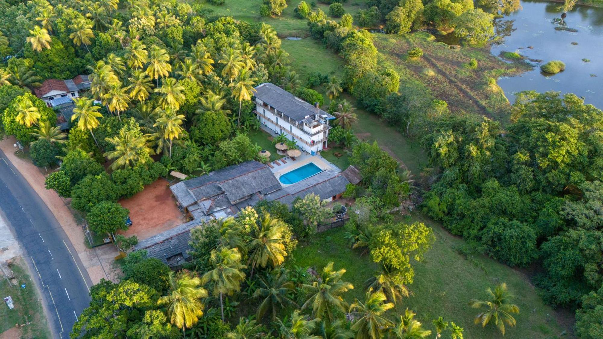 Ayurvedic Lanka Wellness Hotel Moragaswewa Exterior foto